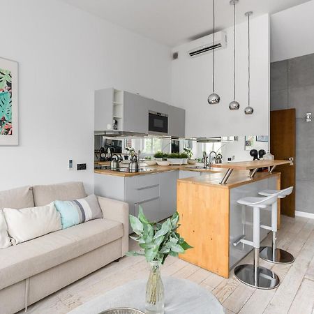 Apartament "Holy" Poznań Esterno foto