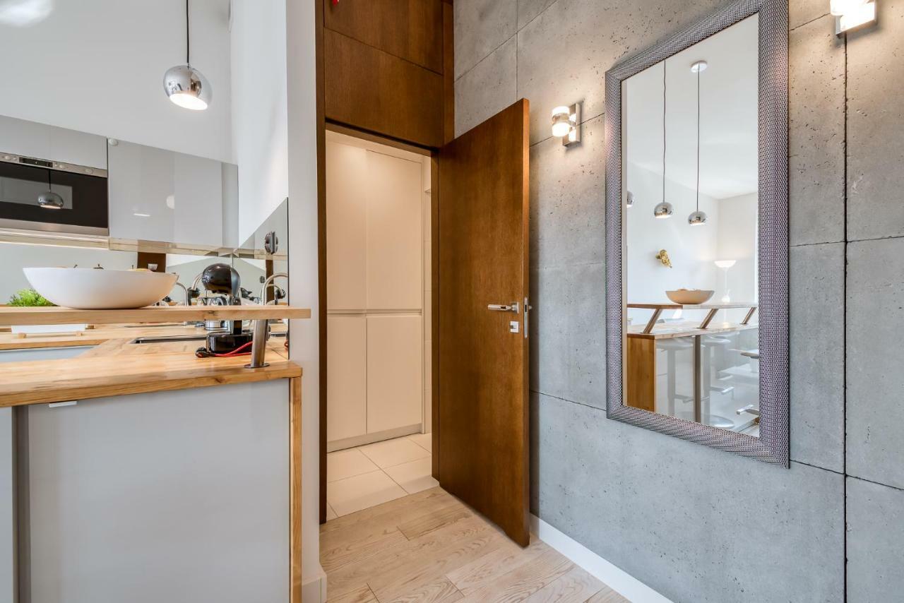 Apartament "Holy" Poznań Esterno foto